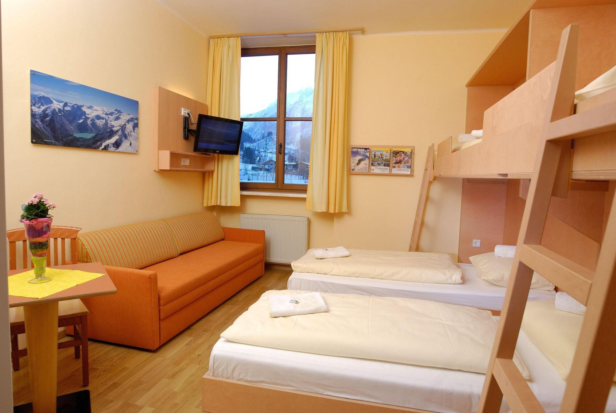 Jufa Hotel Kaprun - Summercard Included Room photo